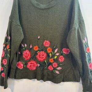Umgee Green Sweater with Floral Embroidery